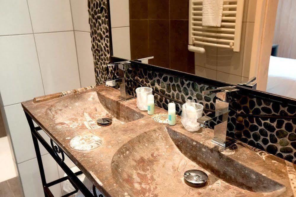 Hotel-Restaurant "La Gremelle" Ladoix-Serrigny Ngoại thất bức ảnh