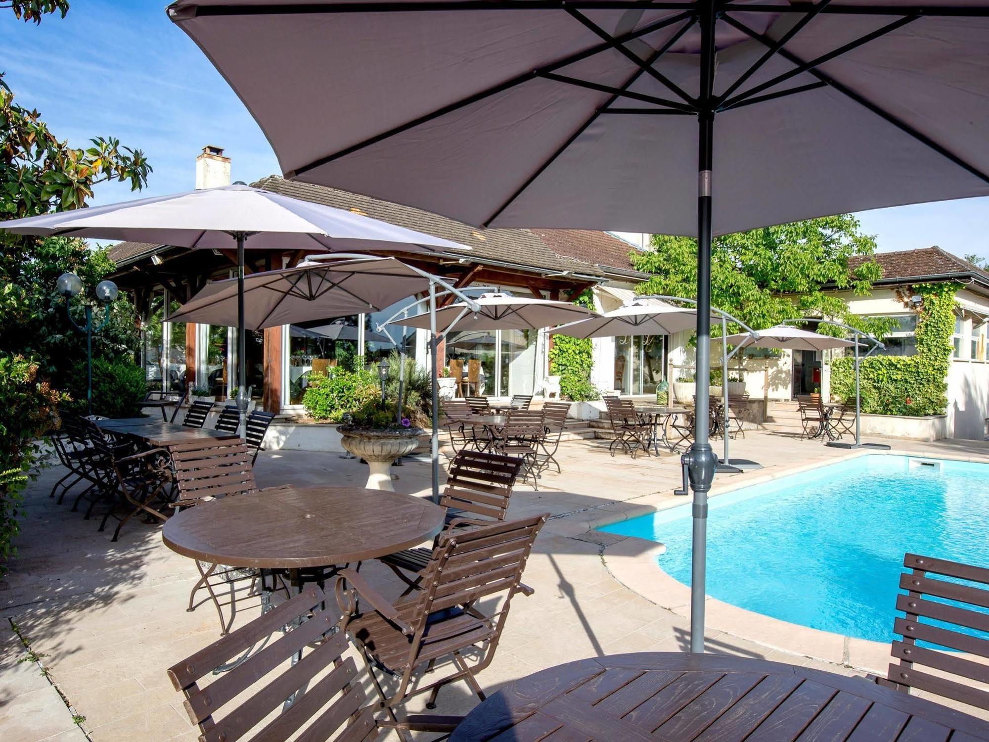 Hotel-Restaurant "La Gremelle" Ladoix-Serrigny Ngoại thất bức ảnh