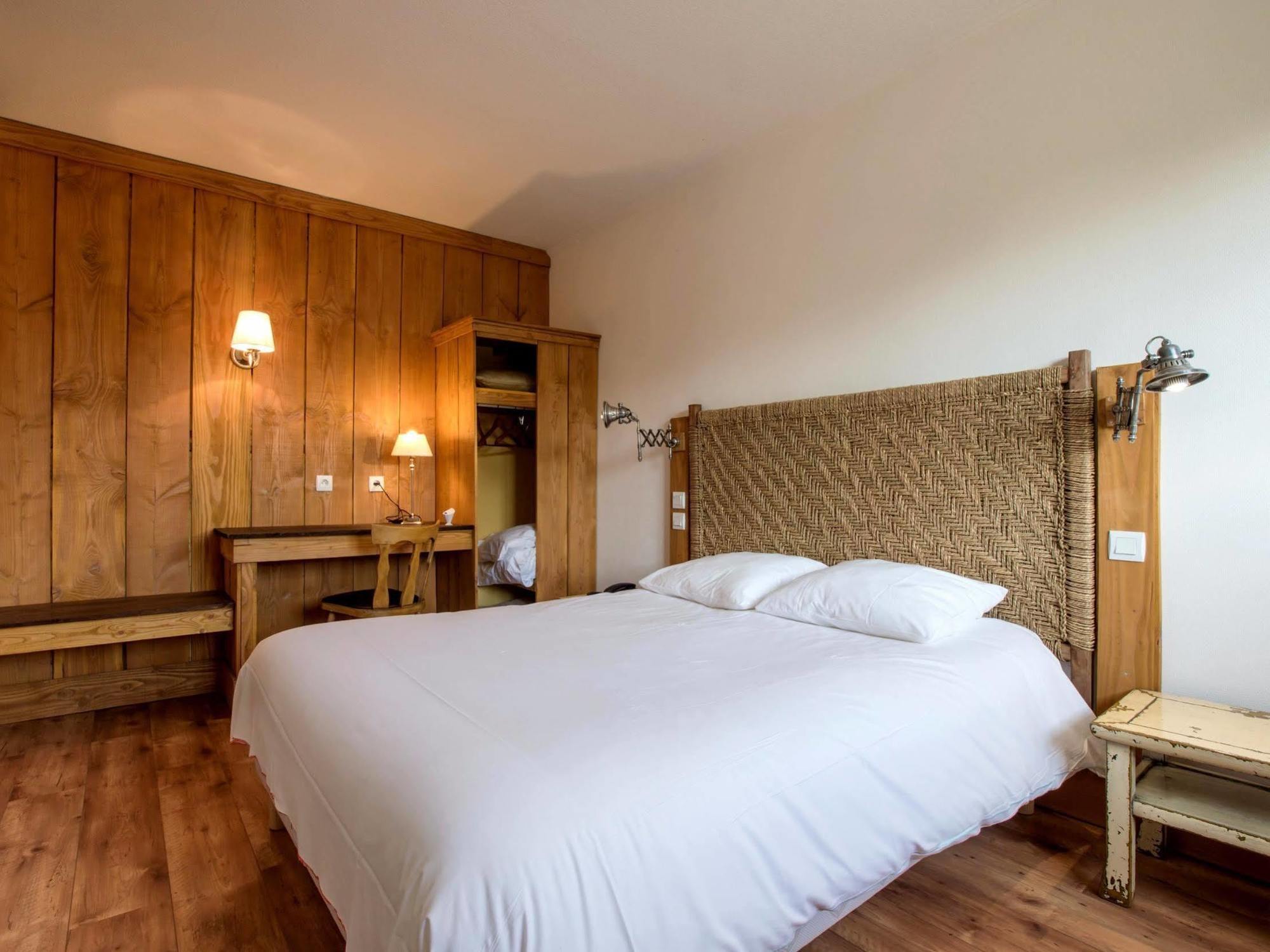 Hotel-Restaurant "La Gremelle" Ladoix-Serrigny Ngoại thất bức ảnh