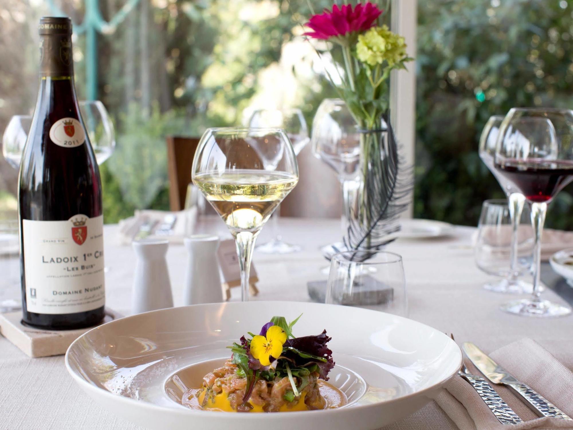 Hotel-Restaurant "La Gremelle" Ladoix-Serrigny Ngoại thất bức ảnh